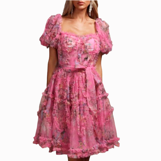 ROBE EN DENTELLE CHIC