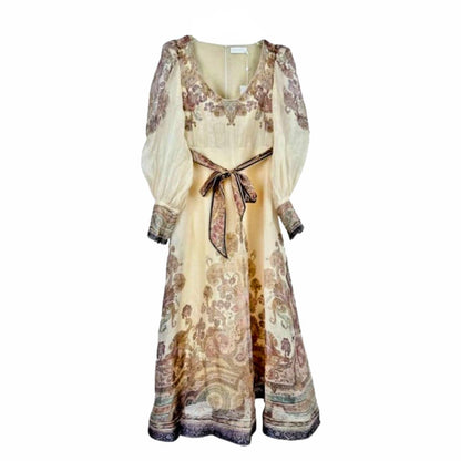 EFFORTLESSLY ELEGANT