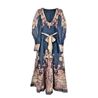 EFFORTLESSLY ELEGANT