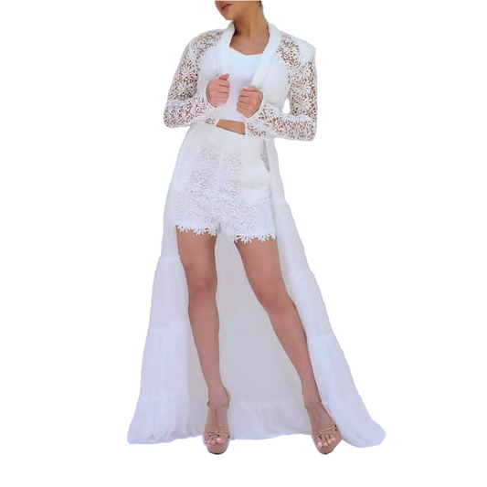 STUNNING THREE-PIECE SET