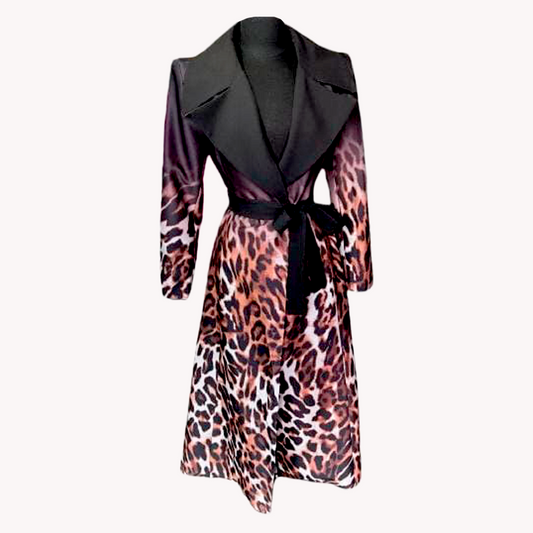 STUNNING SILK DOUBLE-BREASTED ANIMAL PRINT COAT