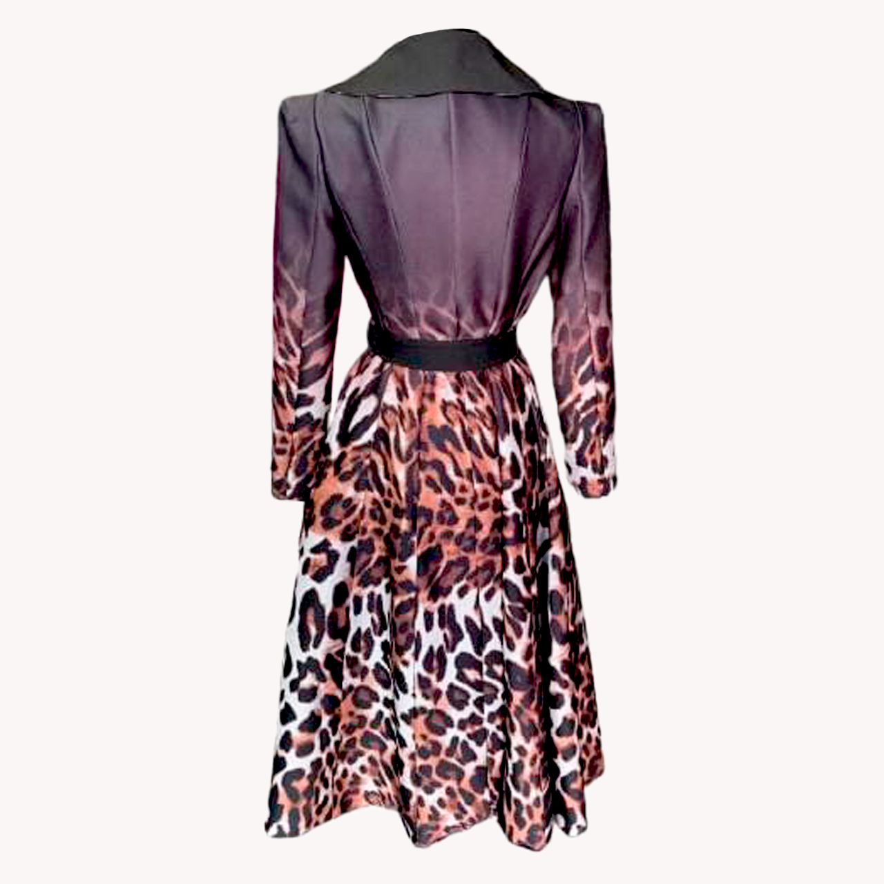 STUNNING SILK DOUBLE-BREASTED ANIMAL PRINT COAT